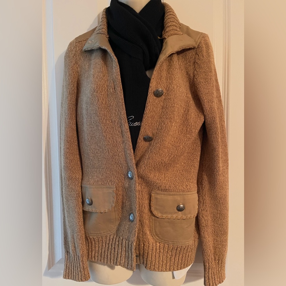 Lauren Jeans Company Women’s classy sweater tan medium
